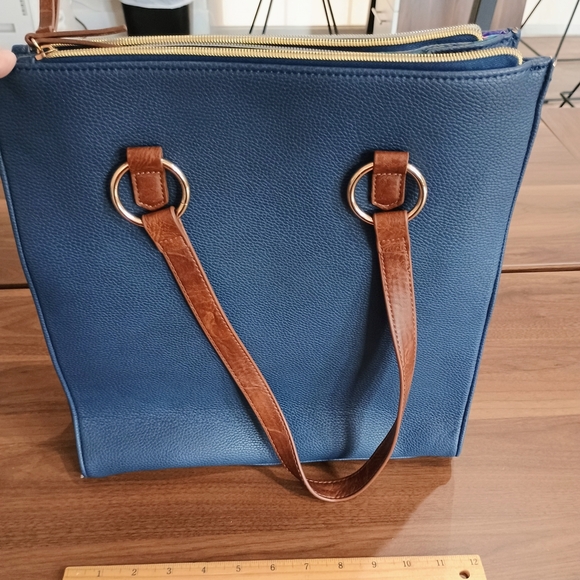 Beautiful mj greene Blue and Brown Shoulder Bag - Picture 2 of 9